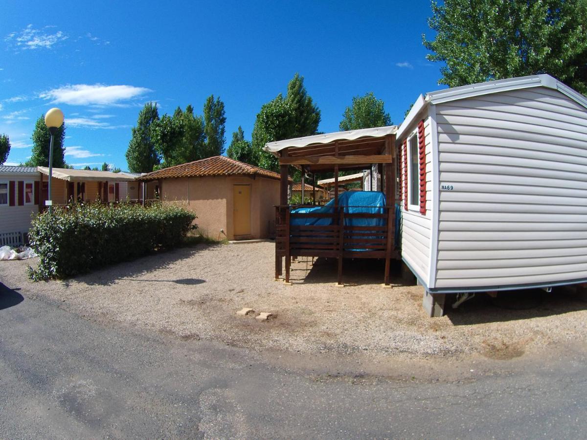 Hotel La Carabasse / Mazet 69 Vias Zewnętrze zdjęcie