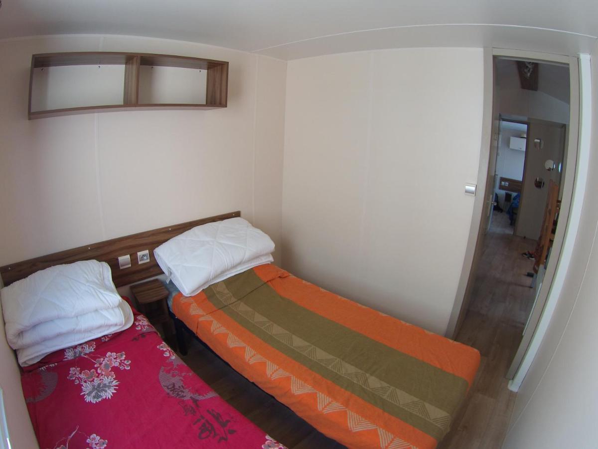 Hotel La Carabasse / Mazet 69 Vias Zewnętrze zdjęcie